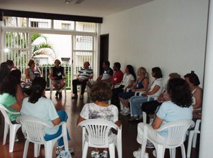 Description: http://www.lakelandsylvia.com.br/ENG/imagens/curso_semestral_01.jpg